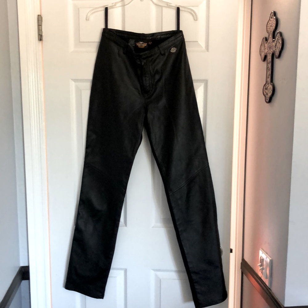 Genuine Leather front, backside is Nylon & Spandex
